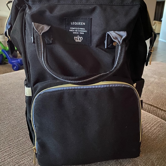 lequeen diaper bag canada
